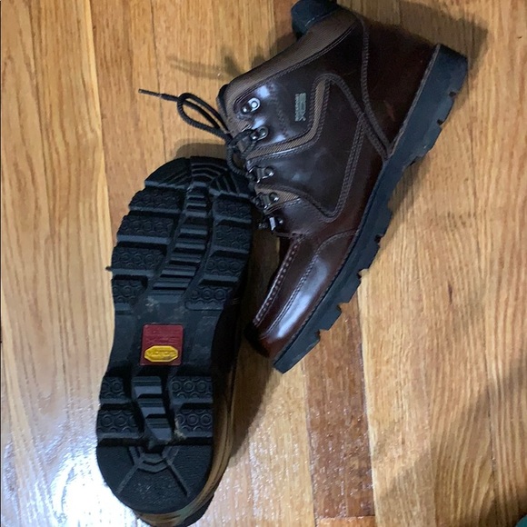 Boots - Picture 3 of 3